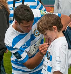 Pumas-PrePost-Game-093-05-14-2011-by-Mike-Bay-A
