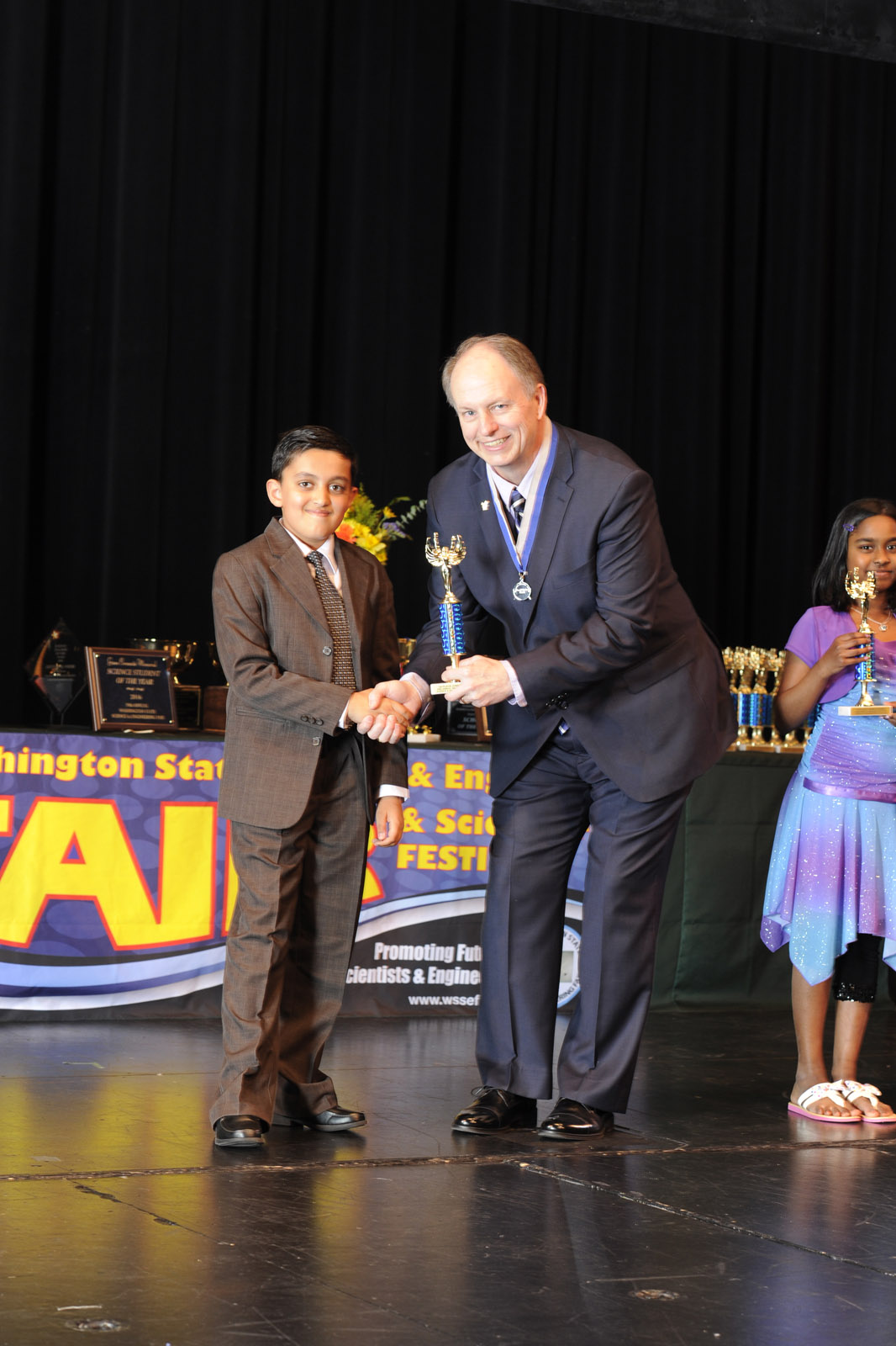 Science Fair 2016-04-02 by Mike Bay D3S  211