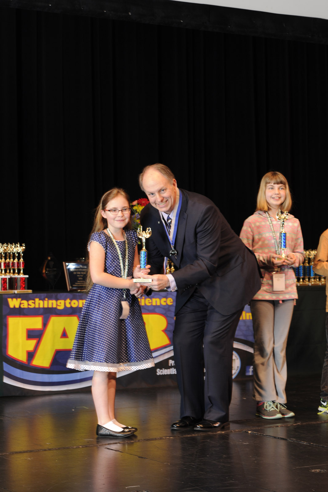 Science Fair 2016-04-02 by Mike Bay D3S  240