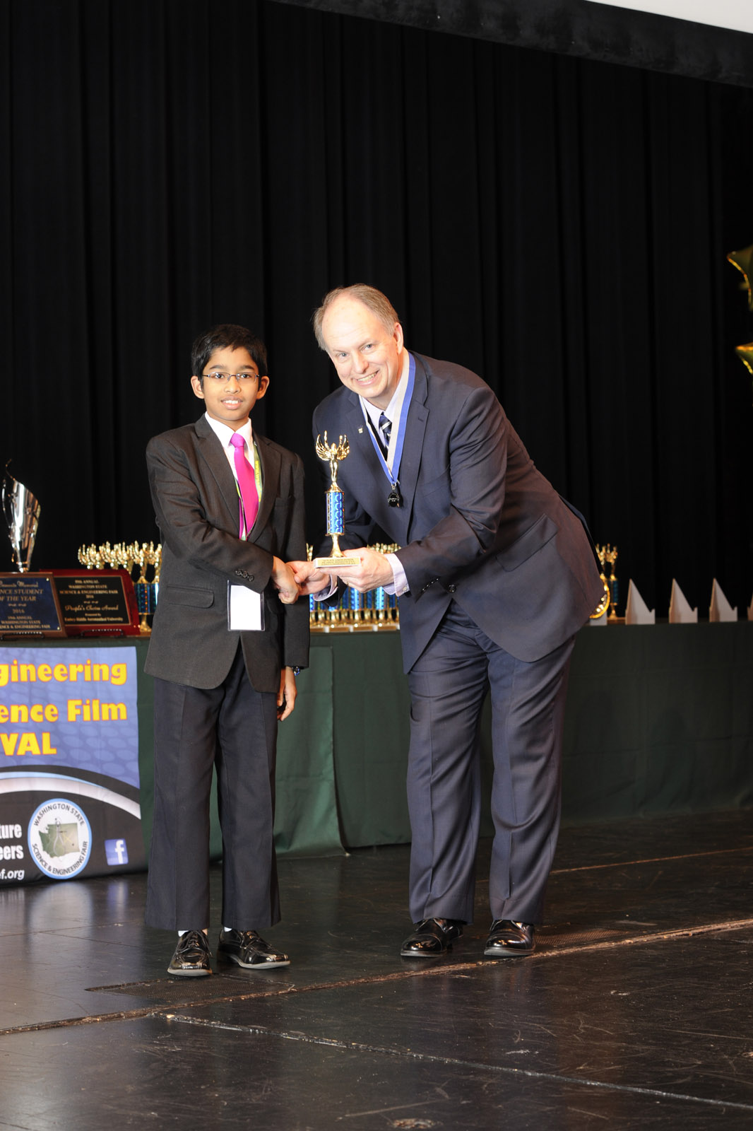 Science Fair 2016-04-02 by Mike Bay D3S  261