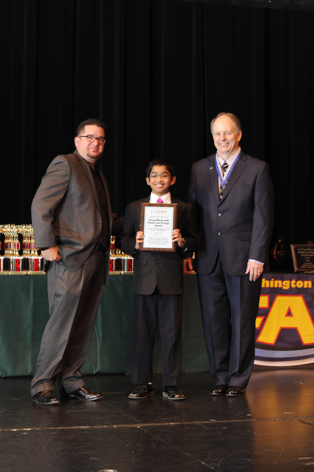 Science Fair 2016-04-02 by Mike Bay D3S  300