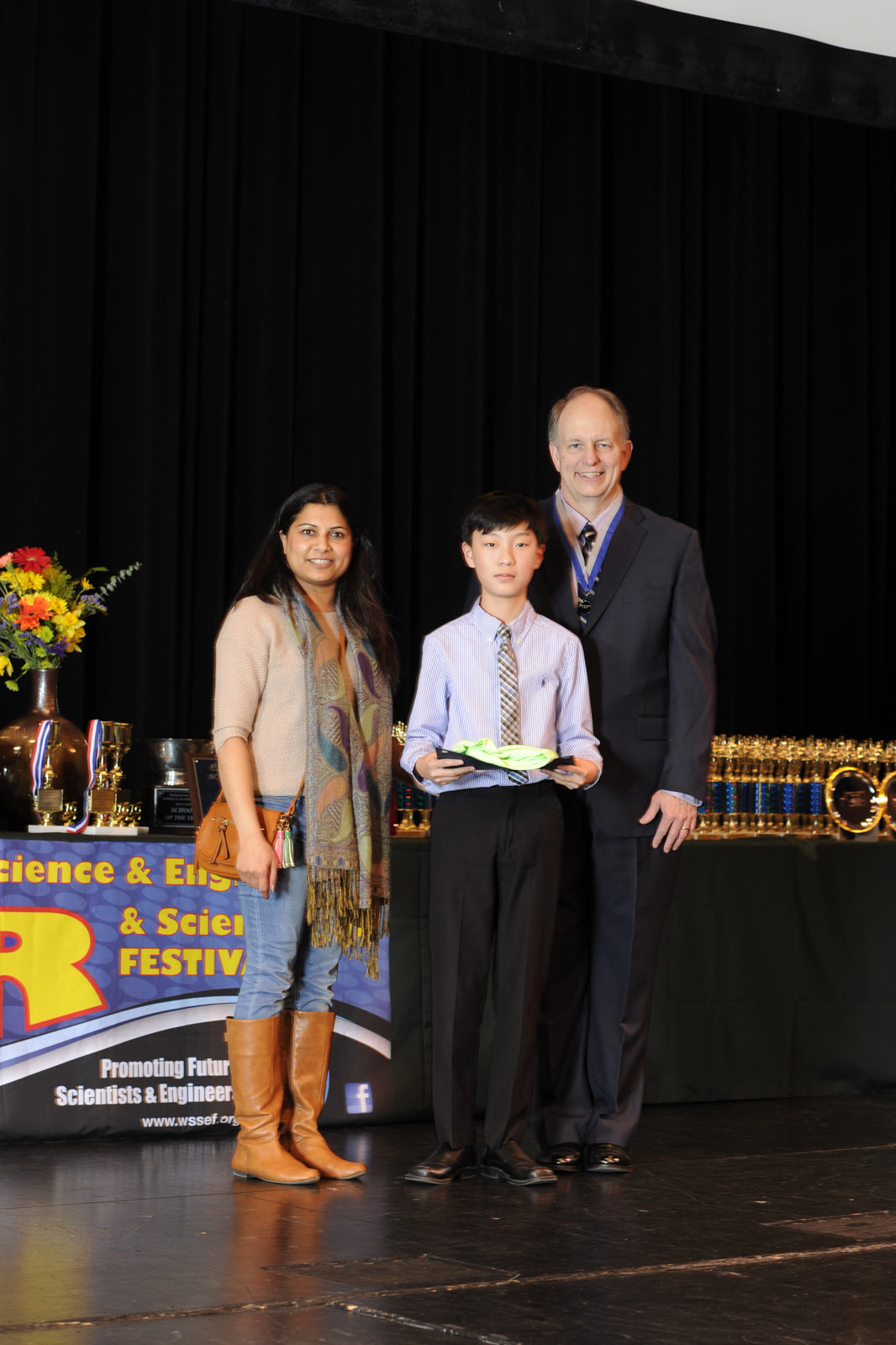 Science Fair 2016-04-02 by Mike Bay D3S  309