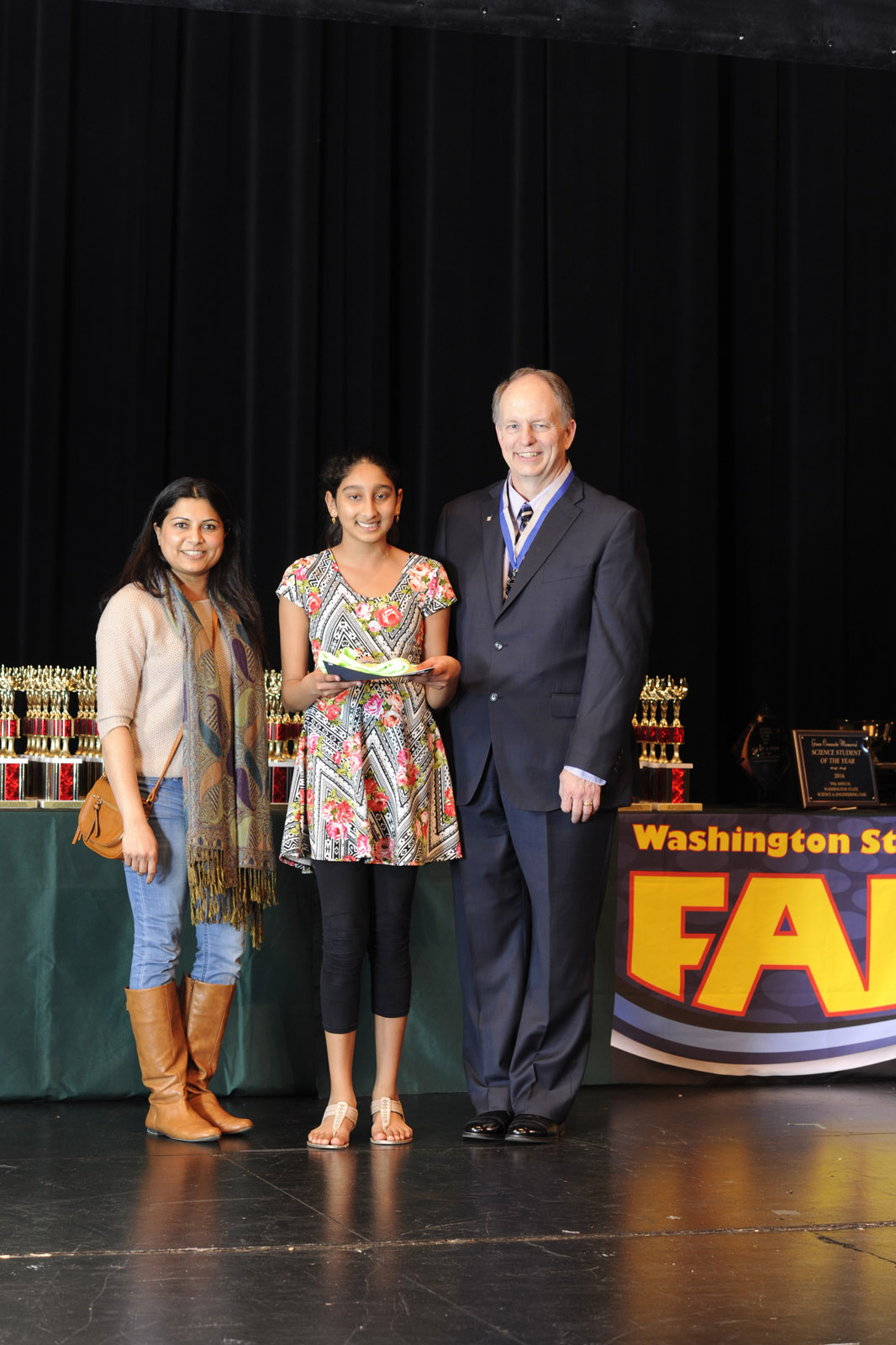 Science Fair 2016-04-02 by Mike Bay D3S  314