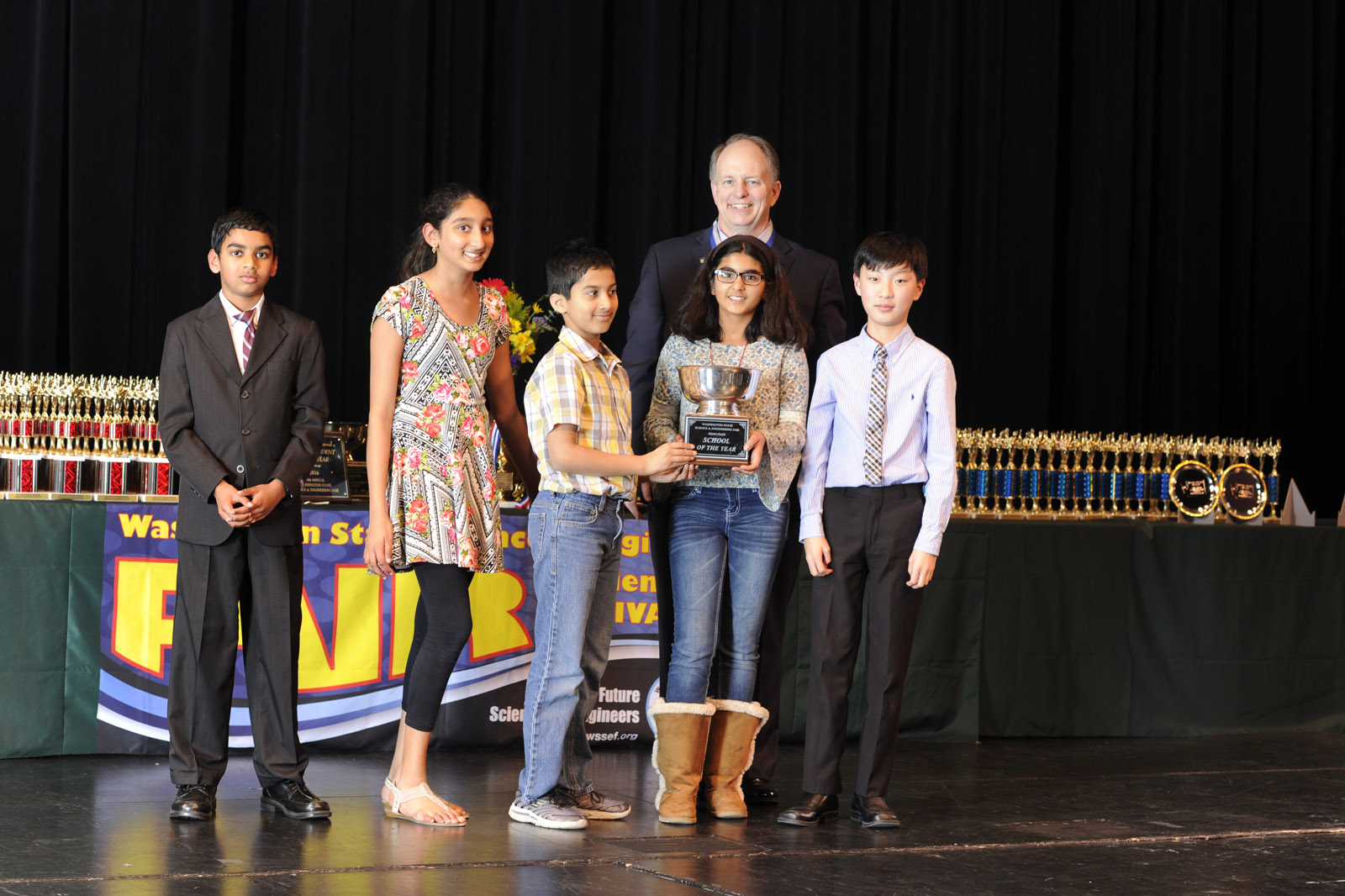 Science Fair 2016-04-02 by Mike Bay D3S  346