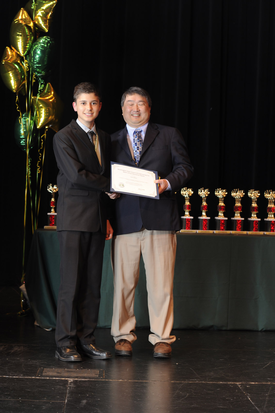 Science Fair 2016-04-02 by Mike Bay D3S  530