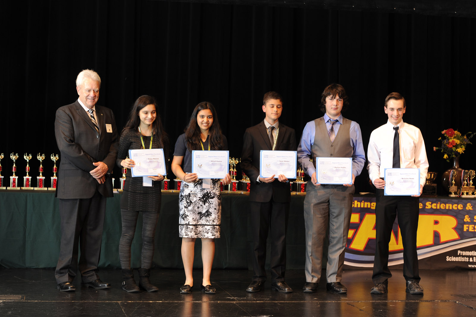 Science Fair 2016-04-02 by Mike Bay D3S  551