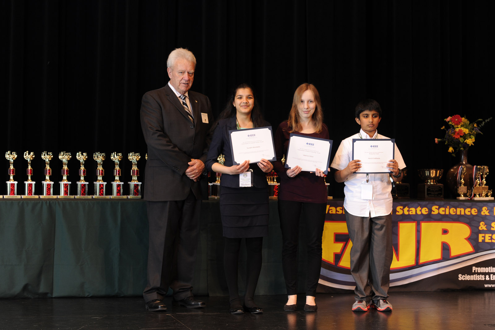 Science Fair 2016-04-02 by Mike Bay D3S  557