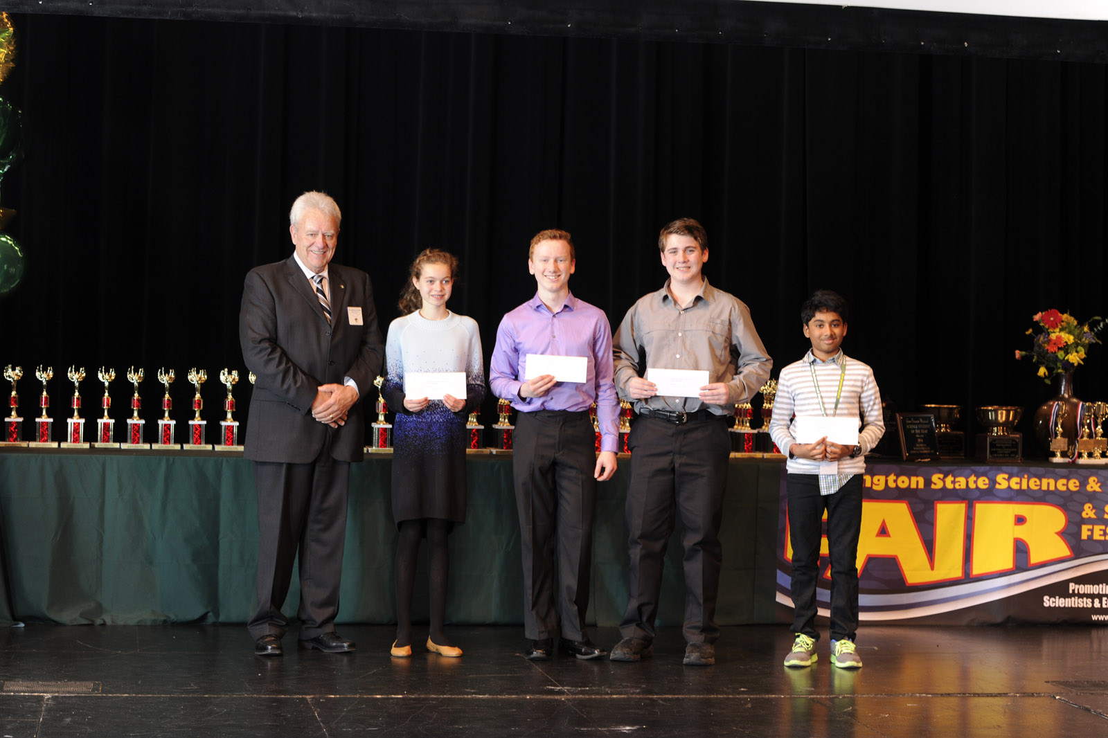 Science Fair 2016-04-02 by Mike Bay D3S  561