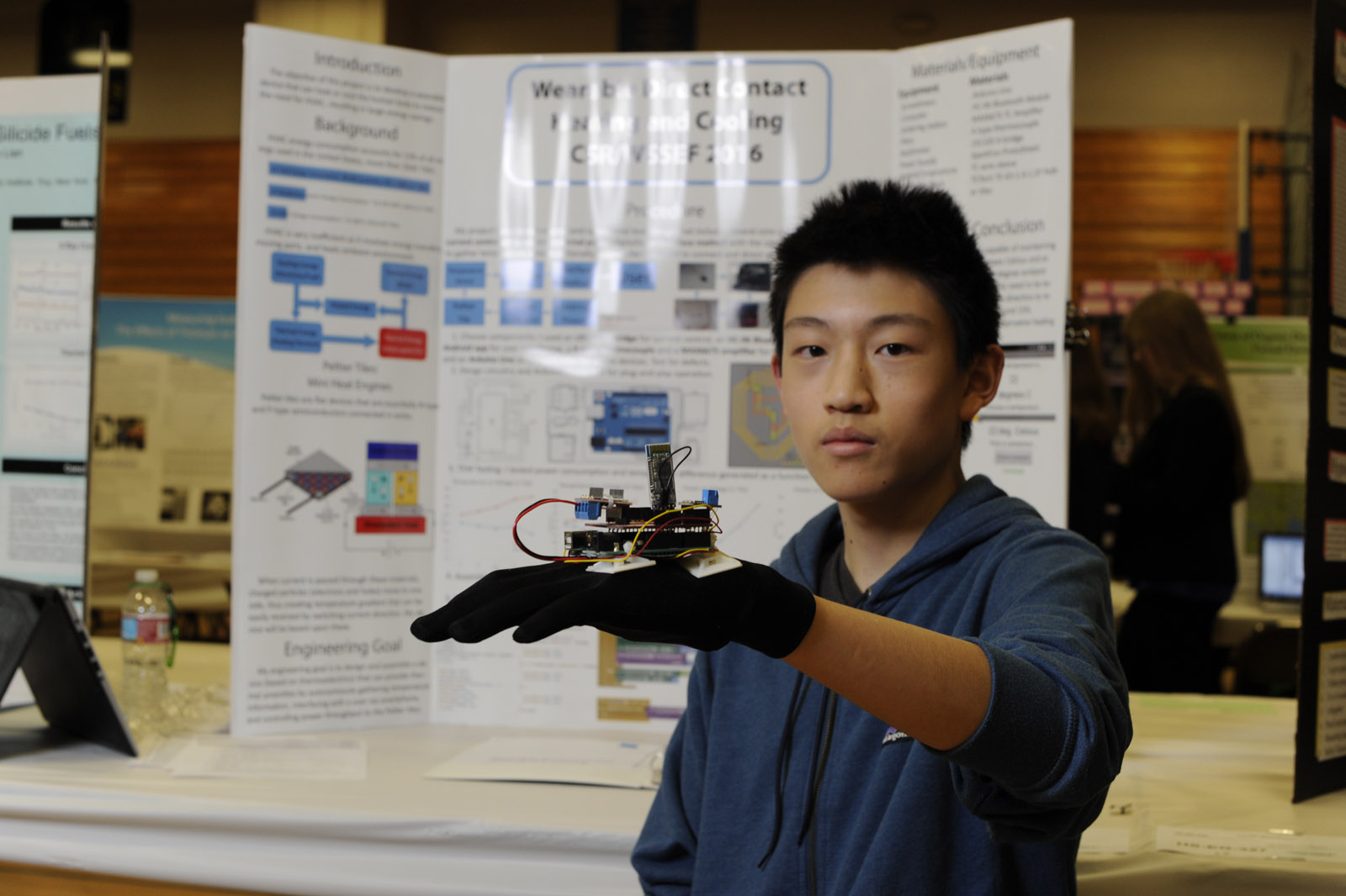 Science Fair 2016-04-02 by Mike Bay D3S  114