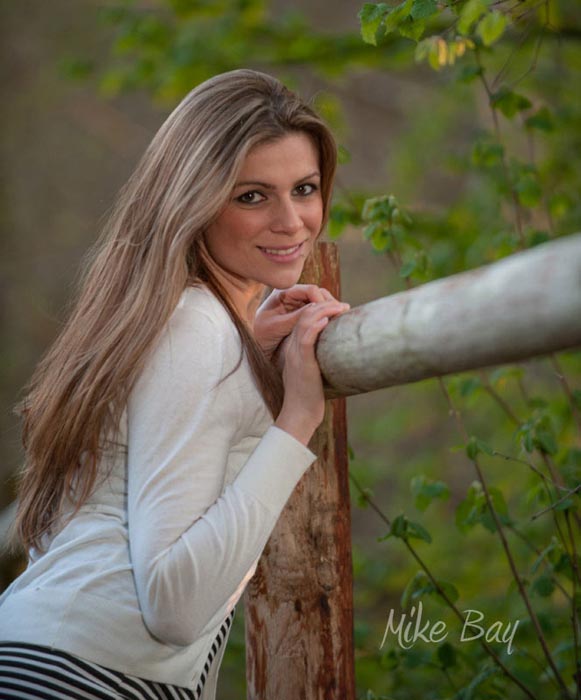 Kelsie-Triggs-2013-04-10-by-Mike-Bay-04
