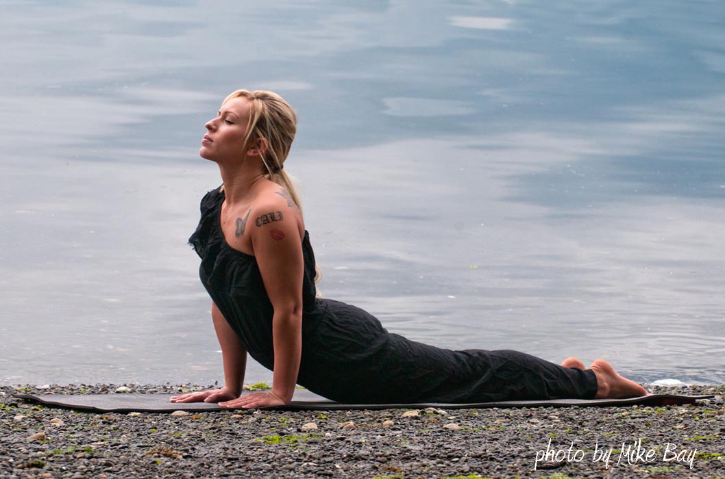 Nikki-Domingo-Yoga-0351-2012-04-29-by-Mike-Bay-A